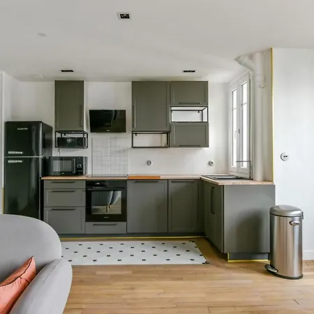 Daire Charming Art Deco Flat In Central *